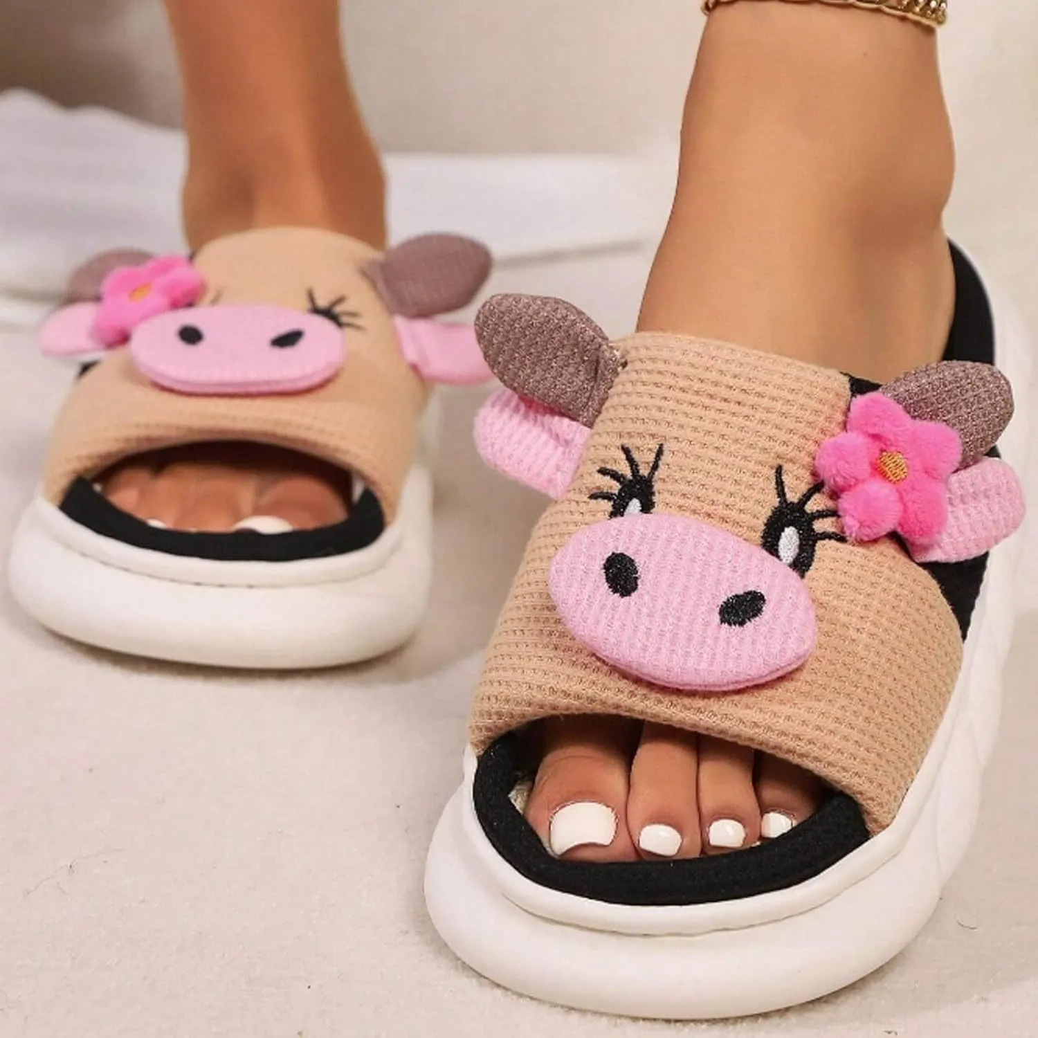 Bath Slippers Mens Bathroom Slipper Women and Men Cloud Slides Indoor Slipper Comfortable House Home Dorms Outdoor