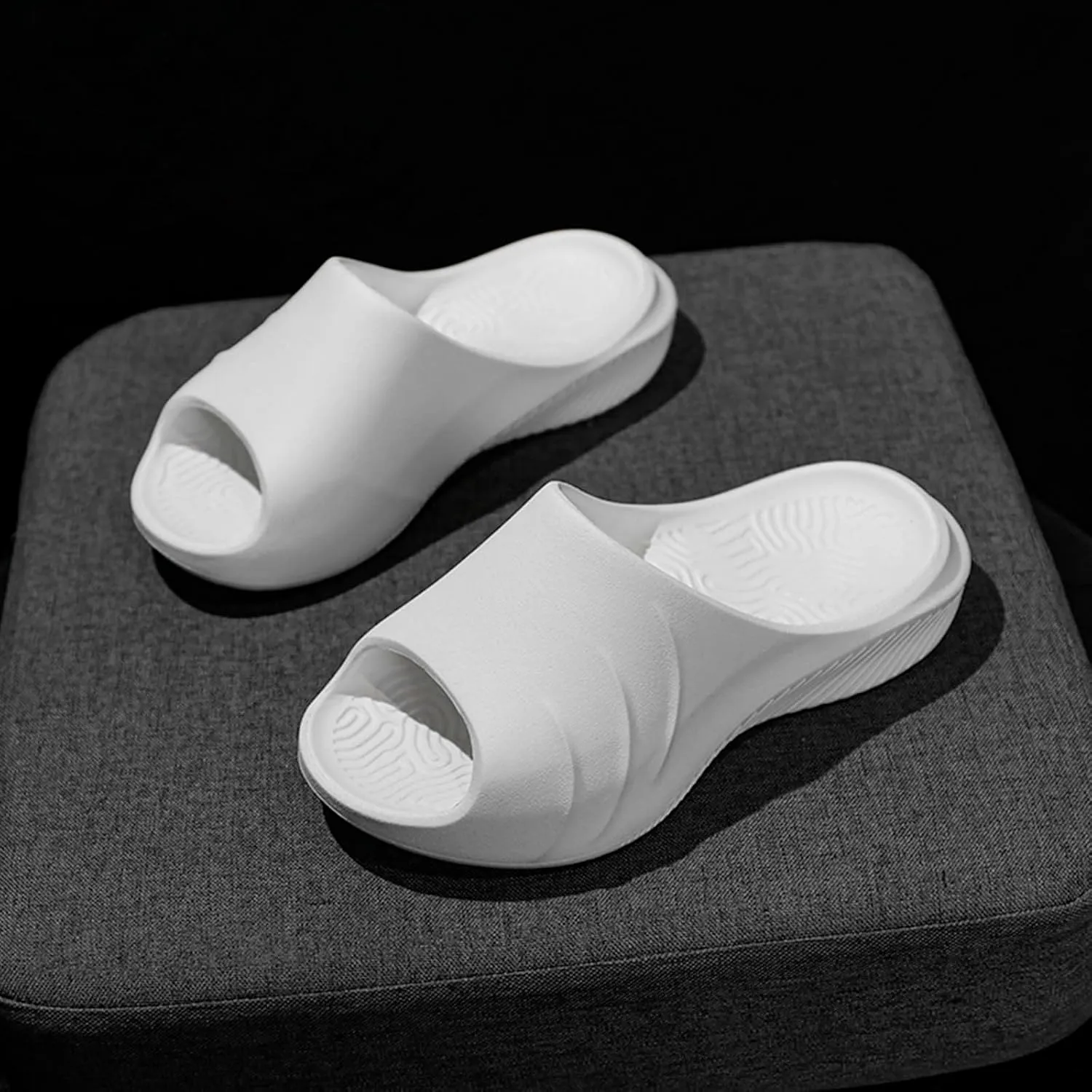 Couples Summer Slippers Novel Simple Decoration Comfortable Flat Cute for Mens Summer Slippers