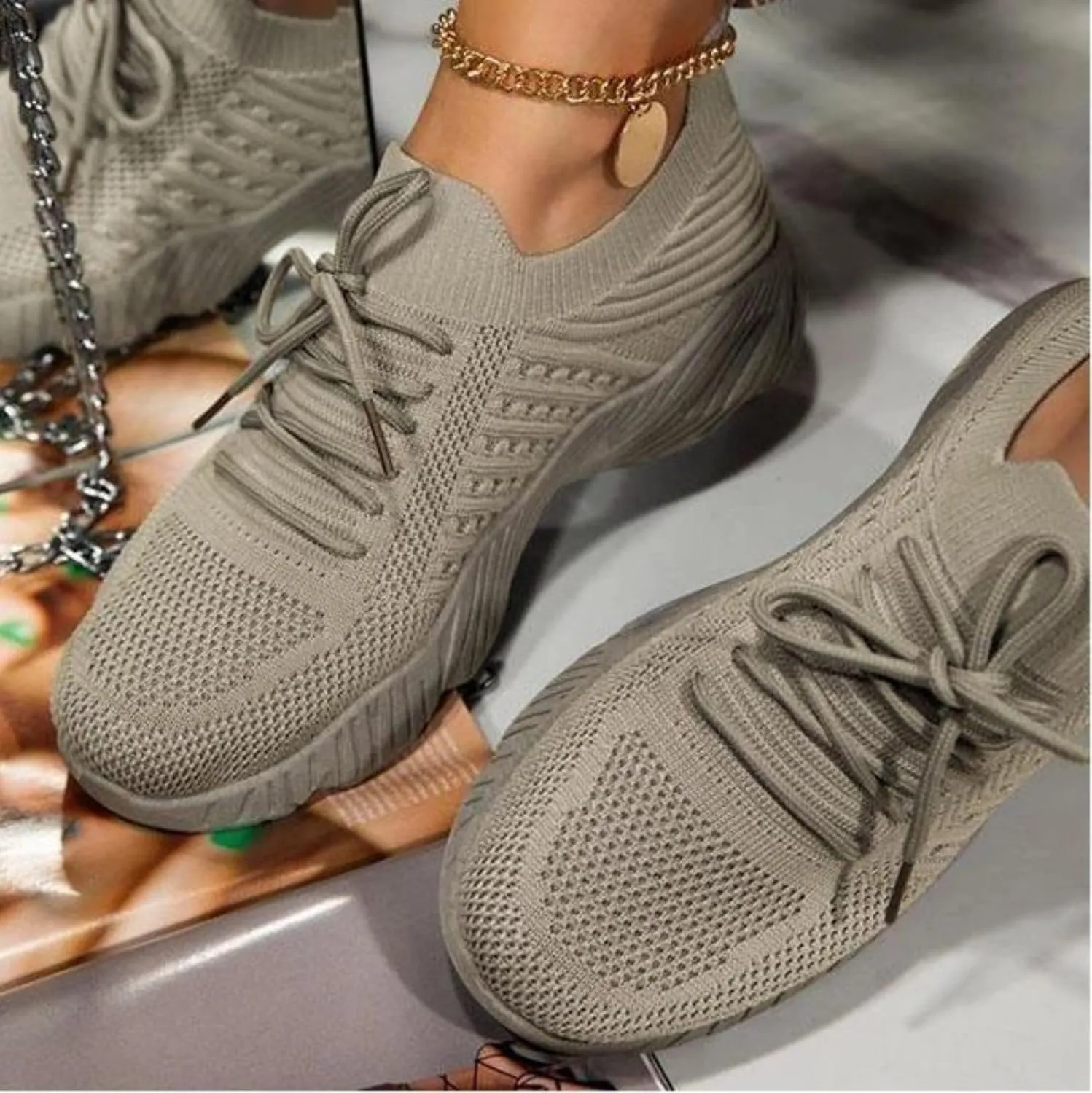 Fashion Sneakers for Women Comfortable Breathable Mesh Walking Shoes Summer Lightweight Low Heel Tennis Non Slip Gym Workout Athletic Sport Jogger Shoes