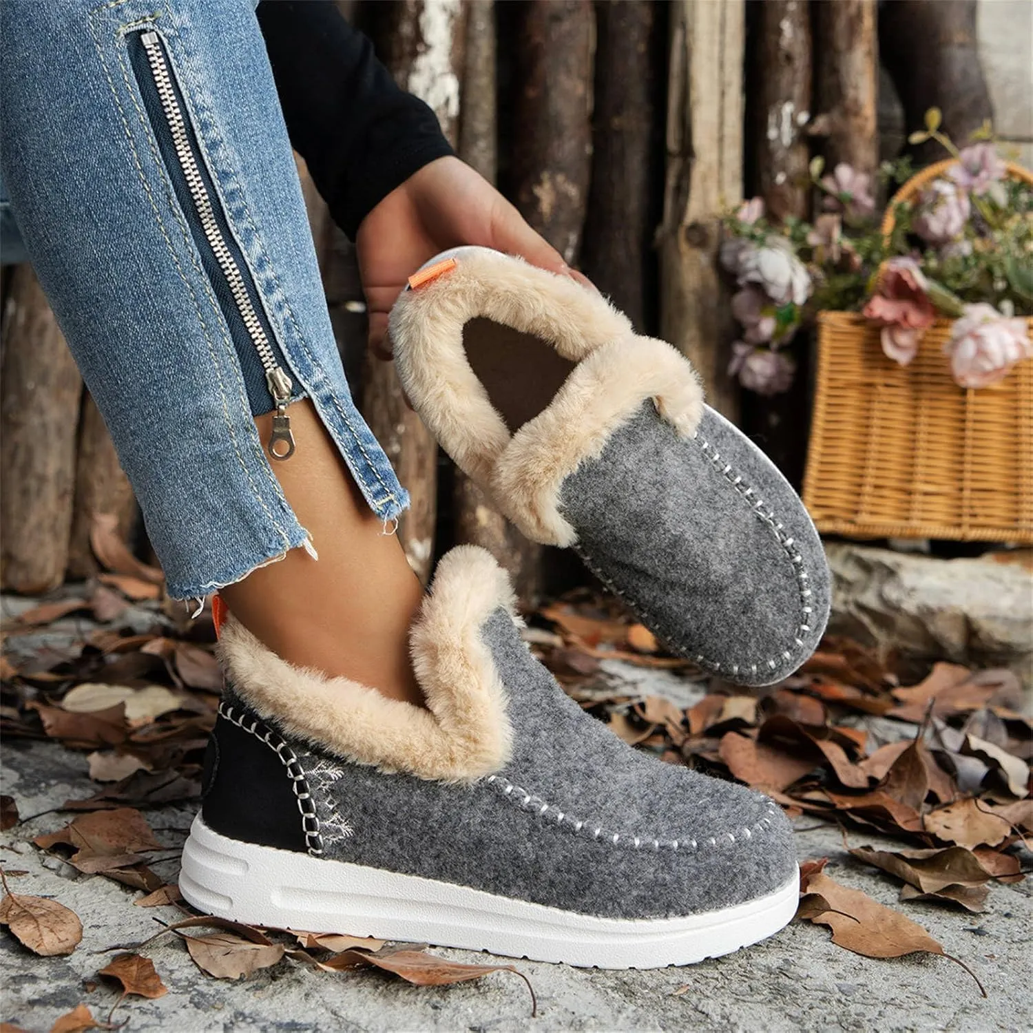 Ladmiple Winter Boots For Women 2024 Fashion Snow Boots Slip on Warm Comfortable Fur Lined Ankle Booties Loafers Shoes