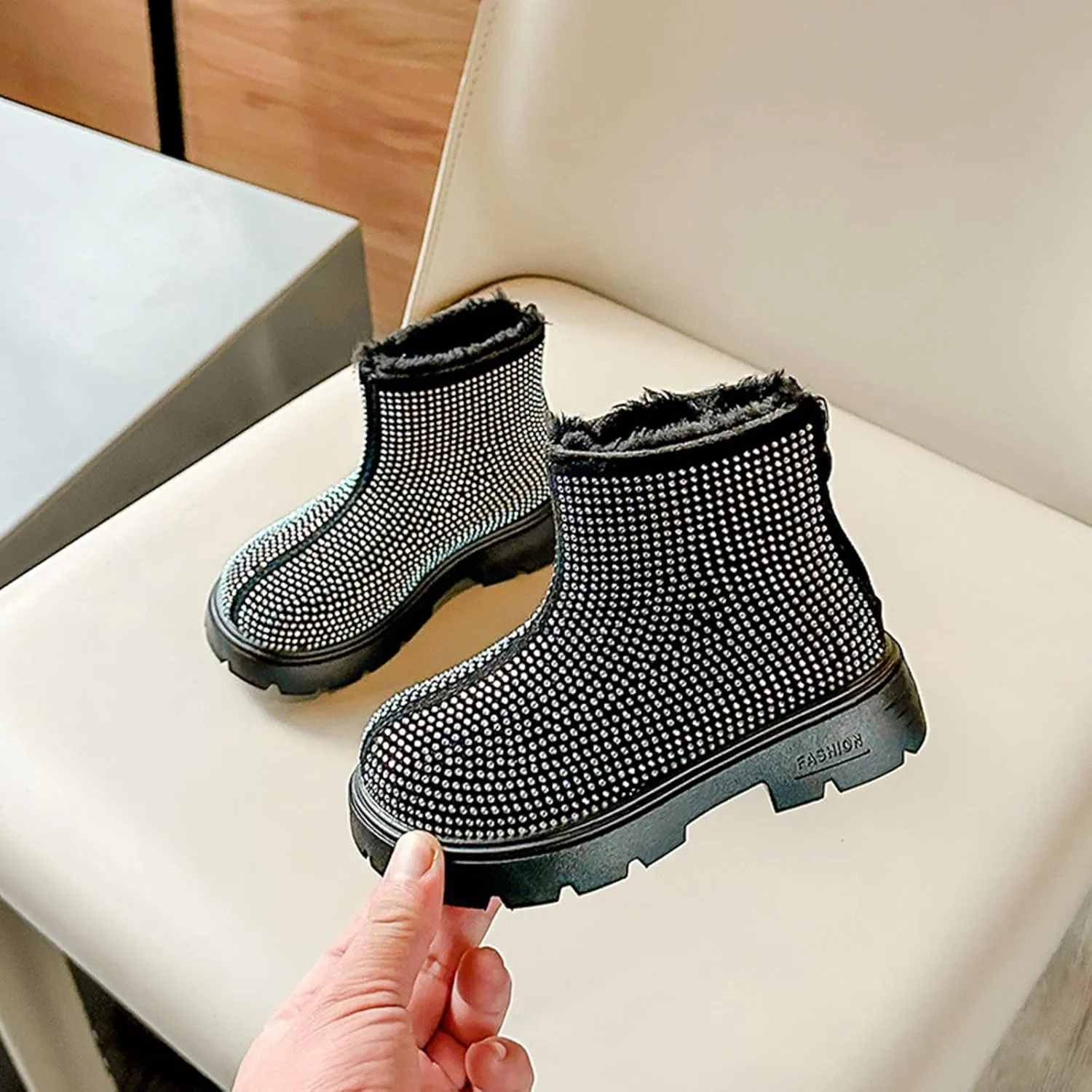 Low Heel Plush Mini Snow Boots for Toddler Kids, Girls Cozy Fleece Fr Lined Zip Up Classic Ankle Short Booties