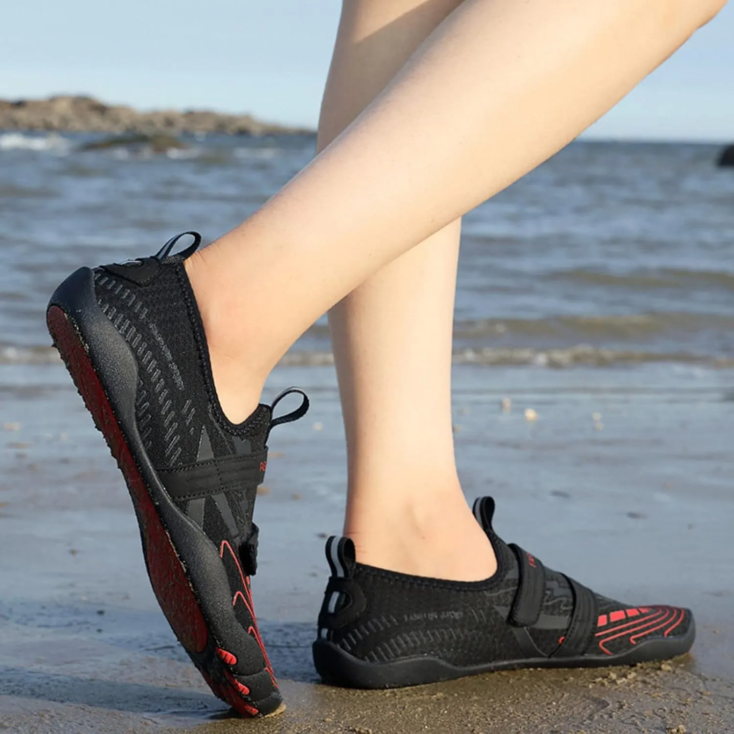 Men's Beach Sports Shoes Comfortable Non Slip Wading Shoes Summer Swim Water Shoe for Boating Diving Fishing