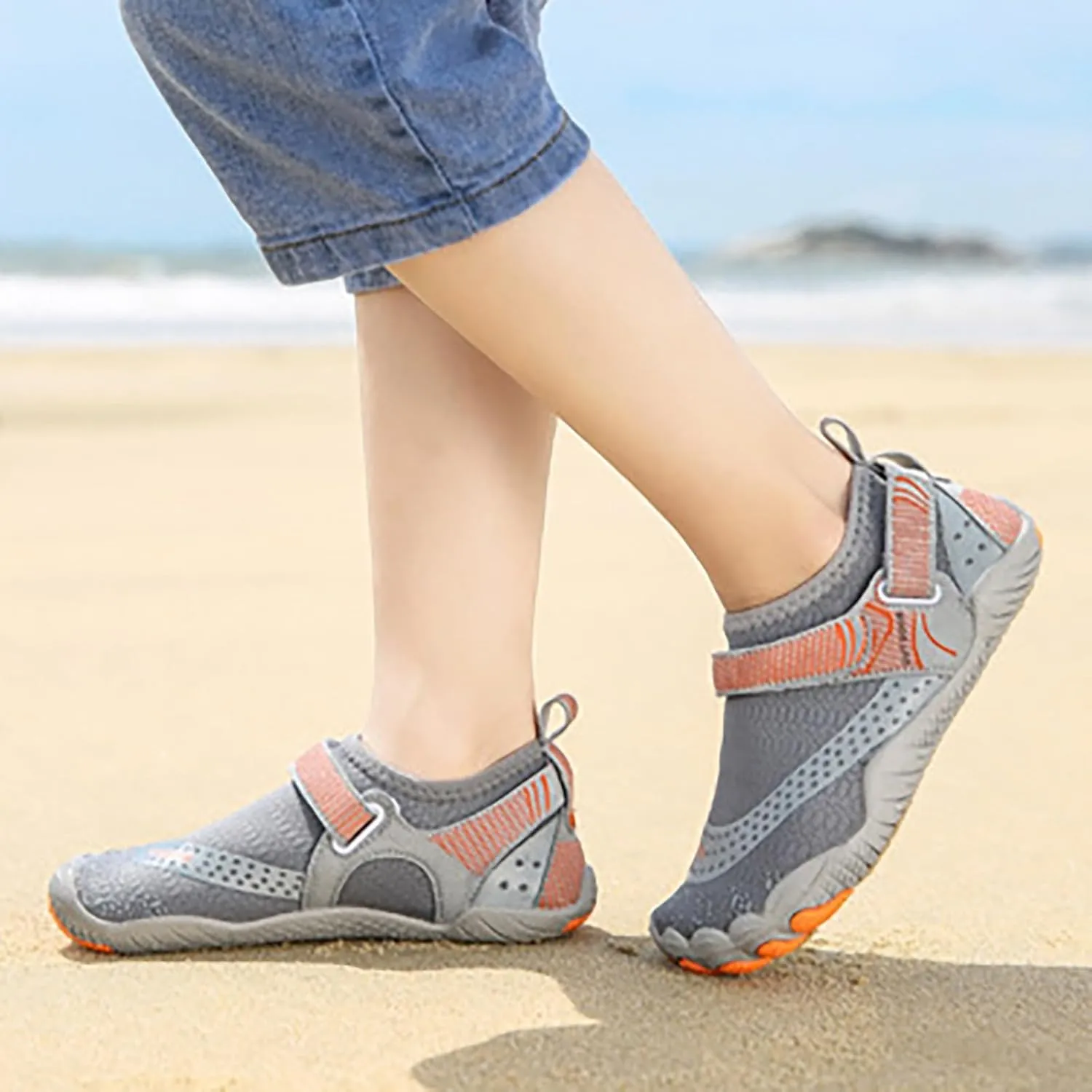 Mens Water Shoes Wide Width Non Slip Athletic Footwear Wide Toe Water Shoes Barefoot