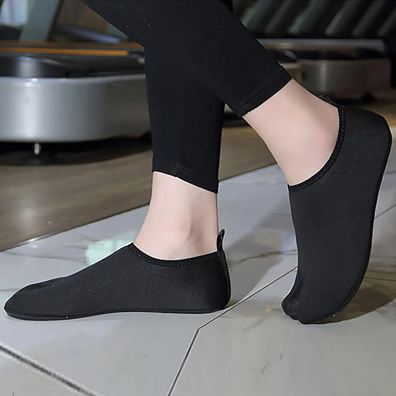 Water Shoes Men Wide Foot Quick Dry Aqua Sock Hiking and Water Shoes for Women Womens Pool Shoes Footwear Wide Toe Water Shoes for Swimming Fishing