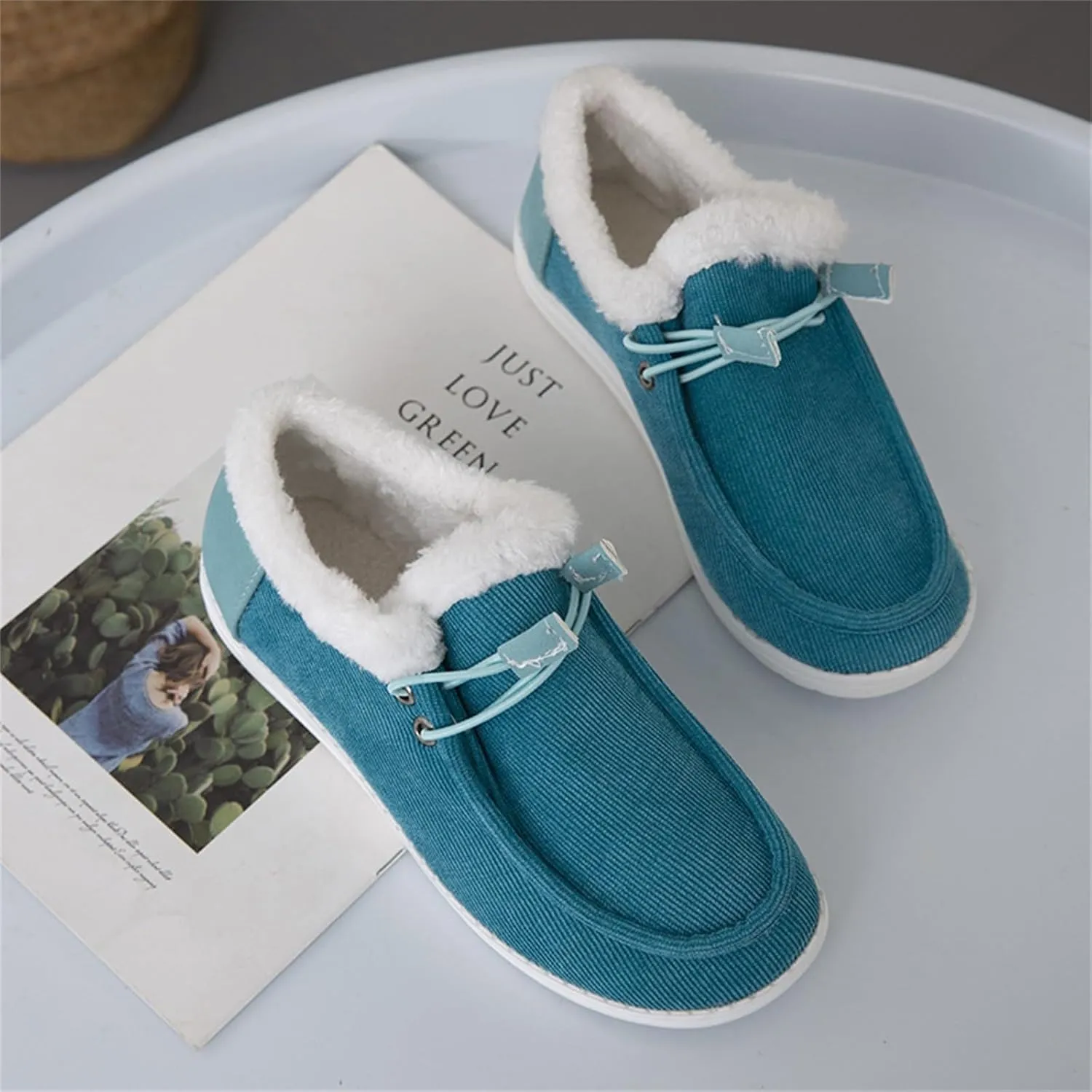 Winter Shoes Women Fleece Lined Low-Top Slip Ons Comfortable Flats Fur Lace Up Loafers Casual Canvas Sneakers