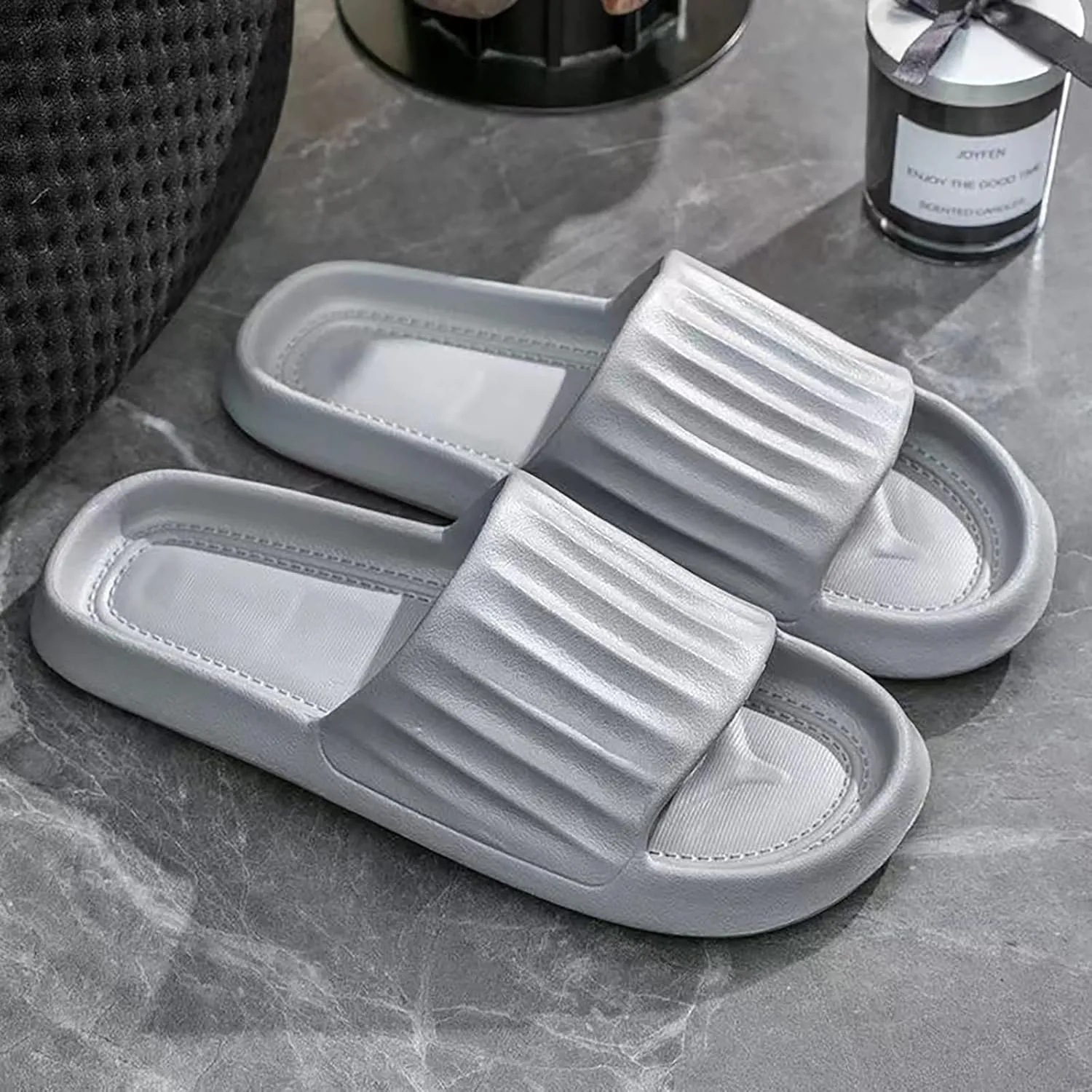 Women Slides Shower Shoes for Living Room Pool Beach Showers Swim Sandals Confortable Non Slip Shower Shoes