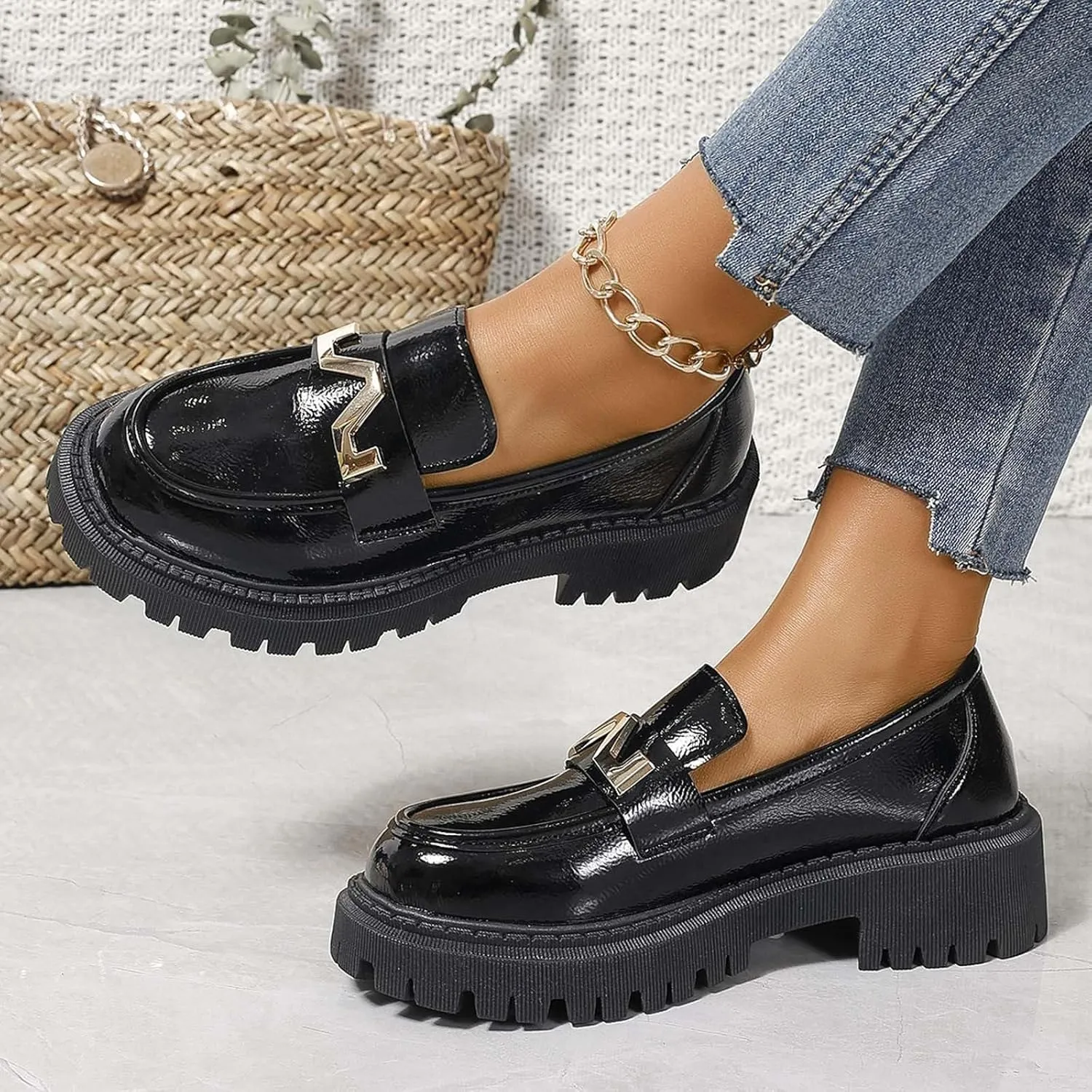 Women’s Mary Jane Shoes Retro Thick Bottom Leather Shoes Comfortable Lug Sole Non Slip Shoes Orthopedic Loafers