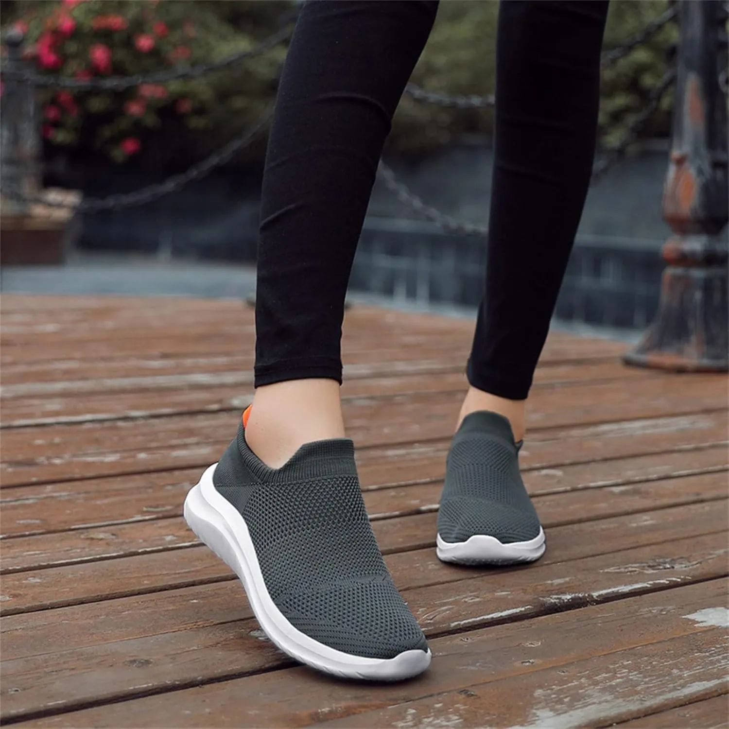 Womens Slip On Walking Shoes Non Slip Running Shoes Mens Running Shoes Walking Casual Tennis Shoes Walking Sneakers White Tennis Shoe Cross Trainer Shoe