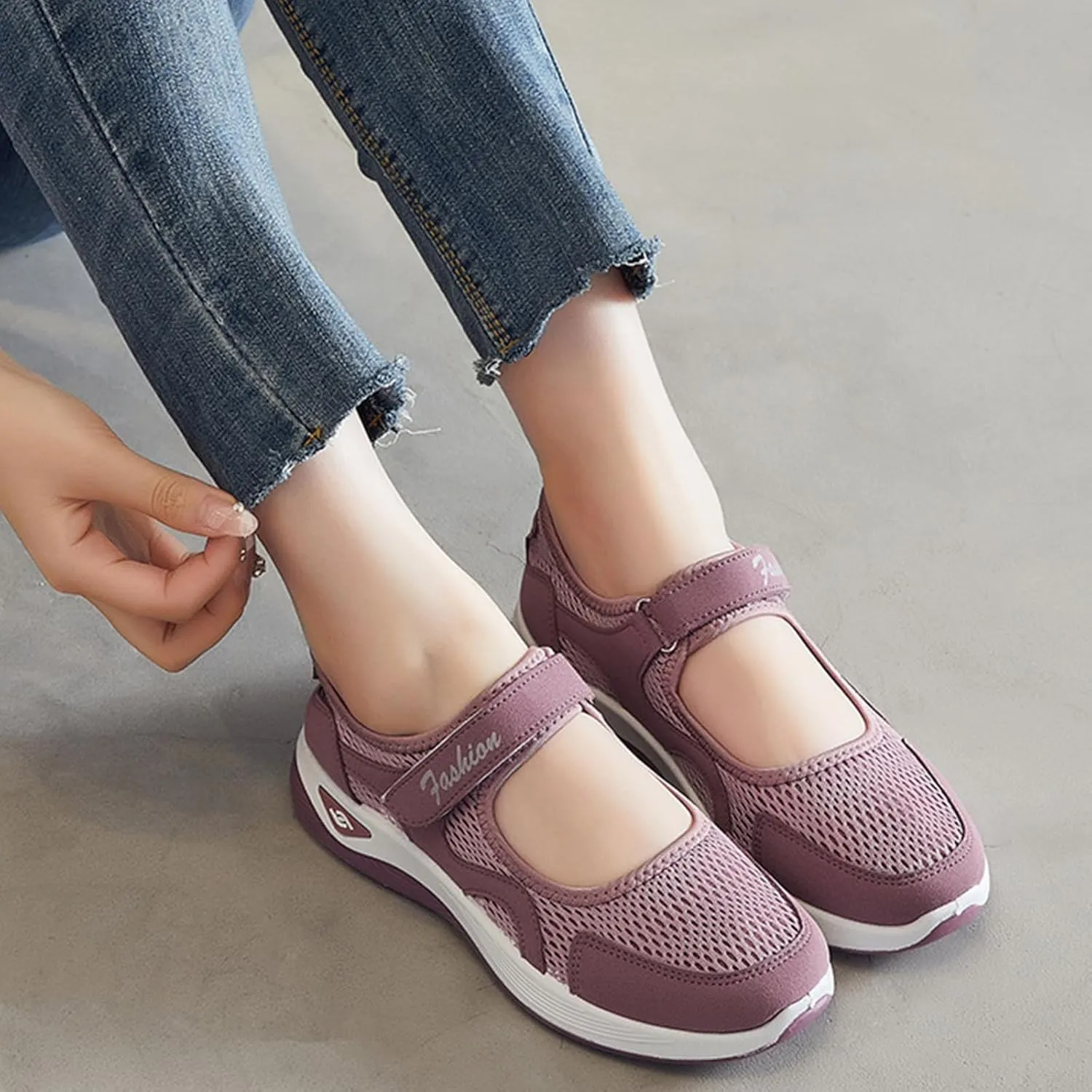 Womens Walking Shoes Casual Breathable Closed Toe Mesh Hollow Out Outdoor Sport Sneakers Summer Lightweight Comfortable Non-Slip Soft Sole Wedge Footwear