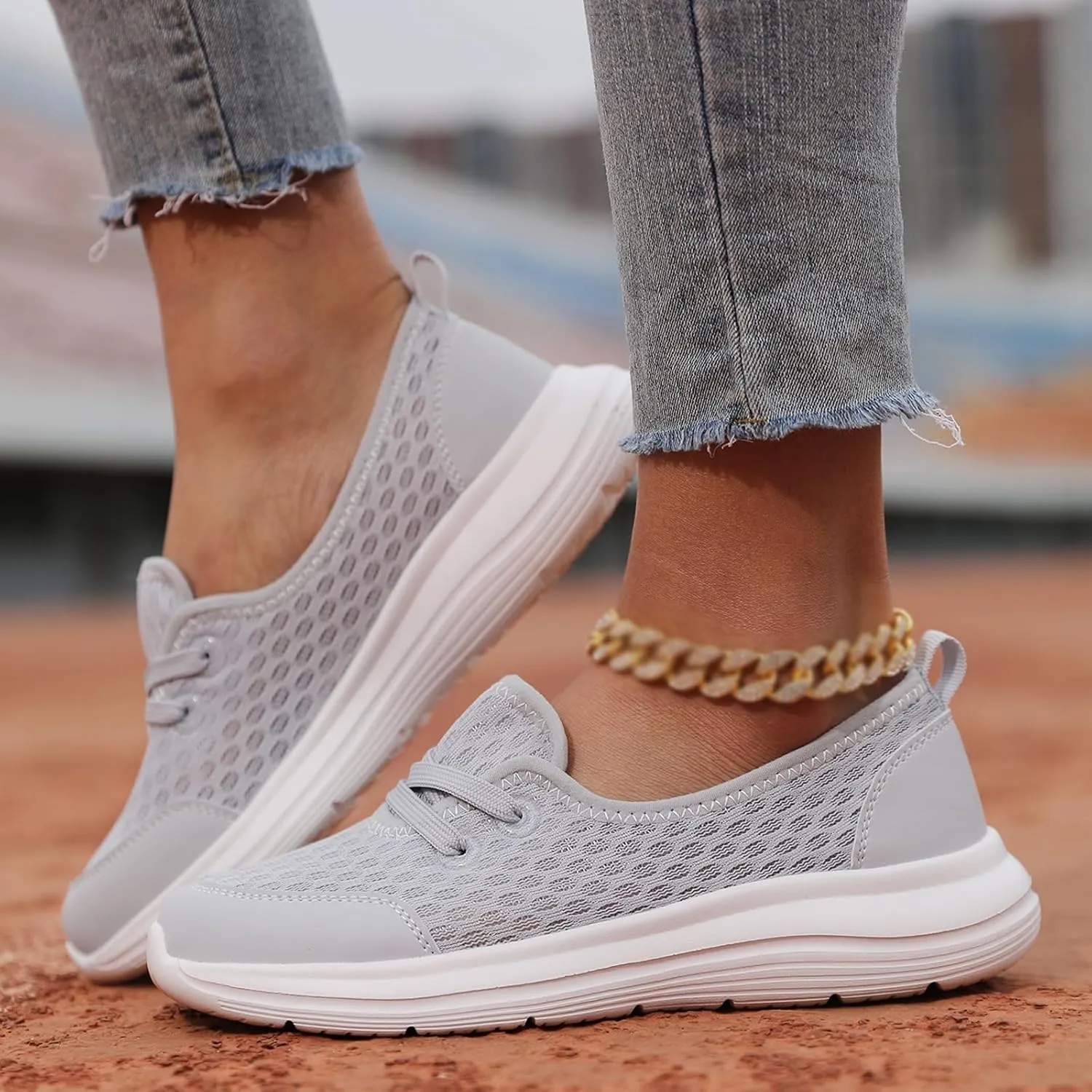Womens Walking Shoes Tennis Lightweight Gym Sneakers Slip On Low Cut Workout Trainer Sport Breathable Mesh Running Shoes Comfortable Fashion Sneakers for Outdoor